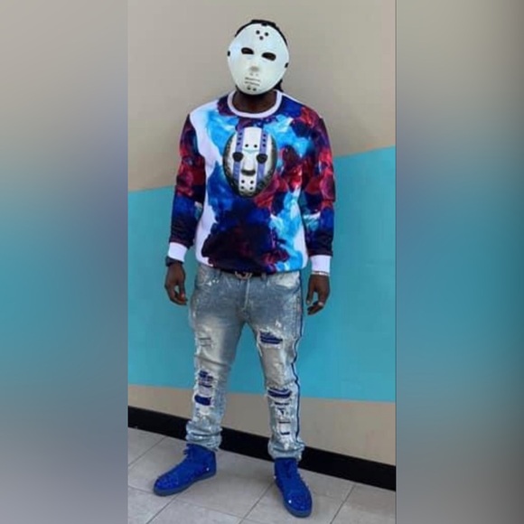 Mask Detail Sweatshirt - Picture 3 of 3